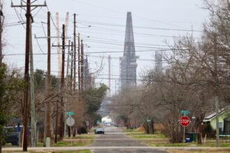 The Motiva oil refinery, the largest in the United States, looms over a residential neighborhood in Port Arthur, Texas. Credit: James Bruggers/Inside Climate News